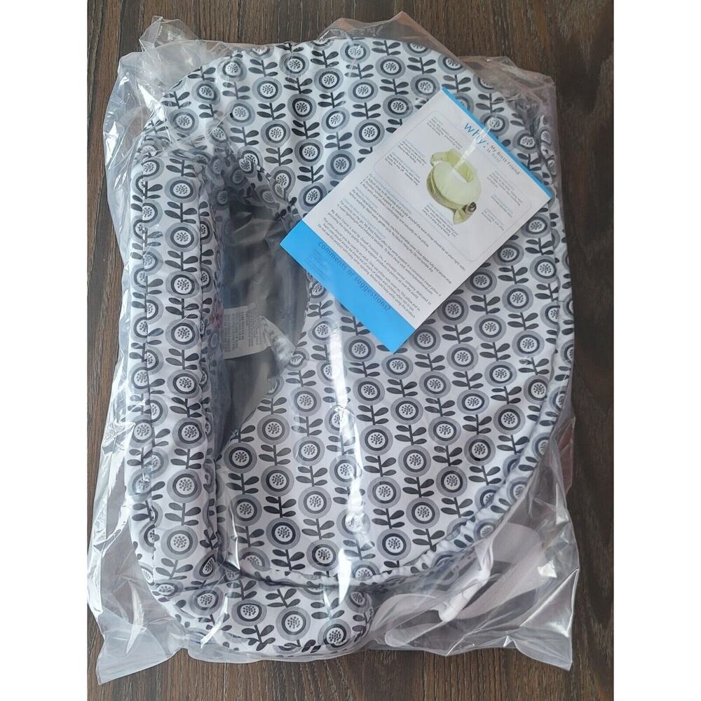 My Brest Friend Nursing Pillow Black And White